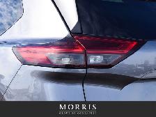 2023 Nissan Rogue SV - Photo 7