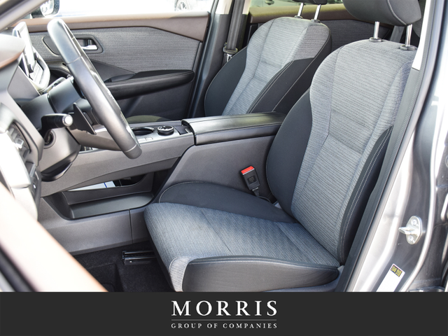 2023 Nissan Rogue SV - Photo 14