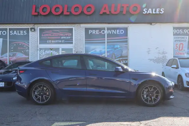 2022 Tesla Model 3 - Photo 7