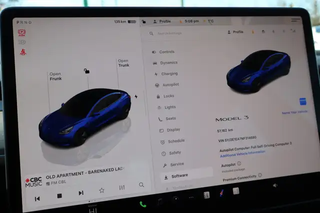 2022 Tesla Model 3 - Photo 23