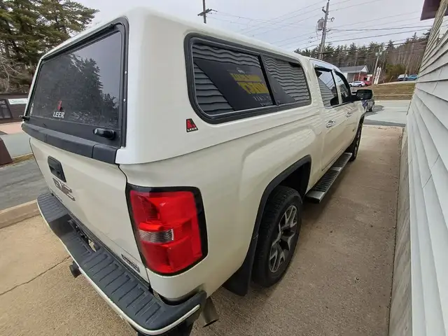 2014 GMC Sierra SLT All-Terrain with Trailer Brakes, Tow/Haul, a - Photo 6