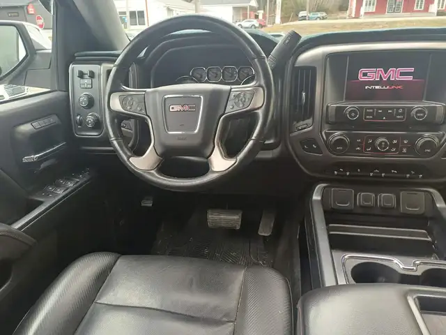 2014 GMC Sierra SLT All-Terrain with Trailer Brakes, Tow/Haul, a - Photo 10