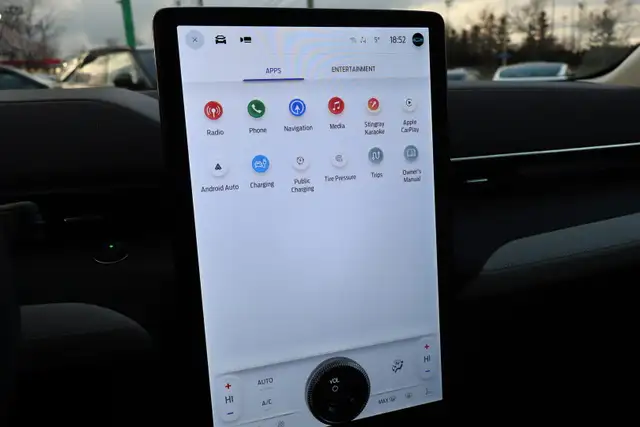 2023 Ford Mustang Mach-E - Photo 22