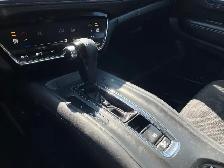 2017 Honda HR-V LX ONE OWNER, BACKUP CAMERA, HEATED SEATS - Photo 15