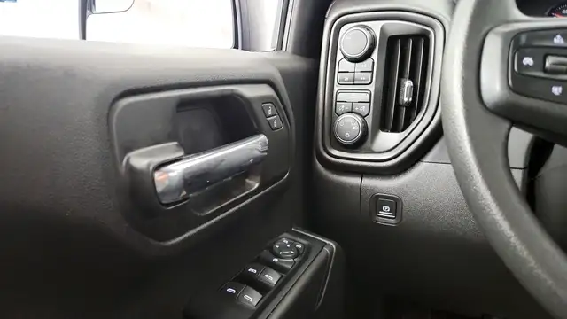 2024 Chevrolet Silverado 1500 Custom Trail Boss - Photo 19