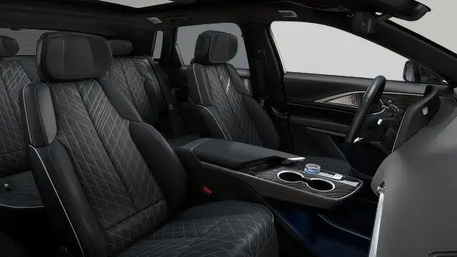 2026 Cadillac LYRIQ LYRIQ-V Premium - Photo 5