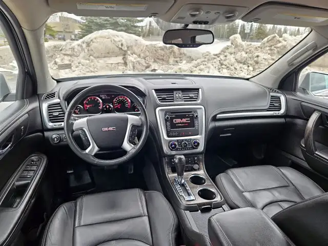 2015 GMC Acadia SLT 7 Pass Htd Lthr Park Assist - Photo 3