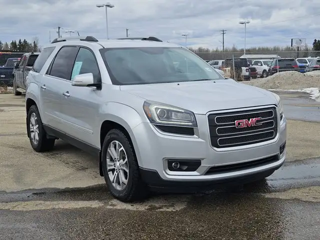 2015 GMC Acadia SLT 7 Pass Htd Lthr Park Assist - Photo 4