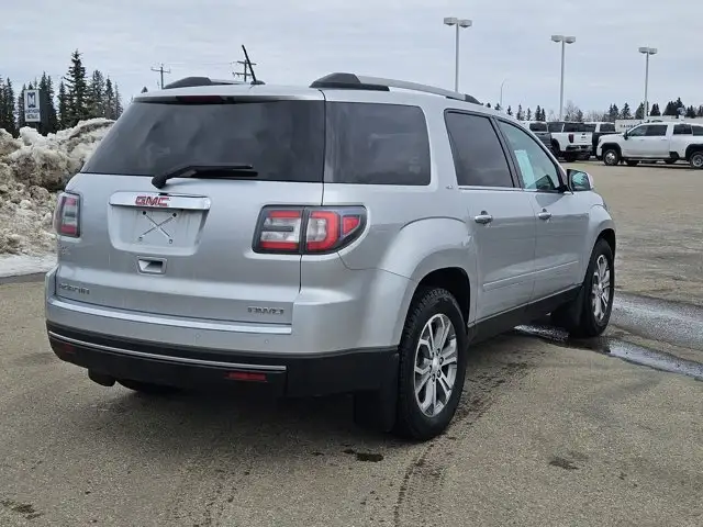 2015 GMC Acadia SLT 7 Pass Htd Lthr Park Assist - Photo 6