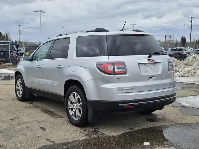 2015 GMC Acadia SLT 7 Pass Htd Lthr Park Assist - Photo 7
