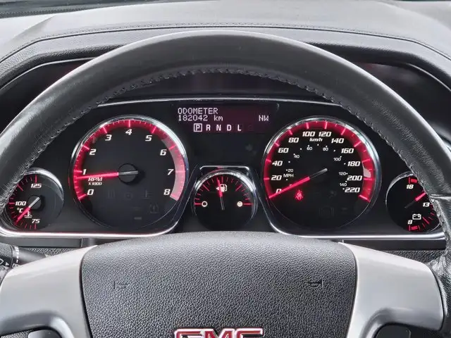 2015 GMC Acadia SLT 7 Pass Htd Lthr Park Assist - Photo 15