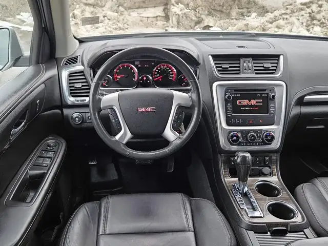 2015 GMC Acadia SLT 7 Pass Htd Lthr Park Assist - Photo 16