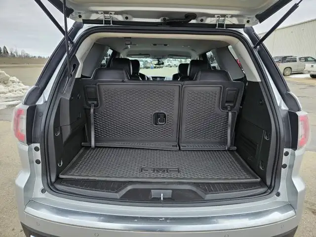 2015 GMC Acadia SLT 7 Pass Htd Lthr Park Assist - Photo 27