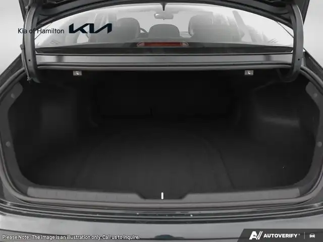 2026 Kia K4 GT-Line Turbo - Photo 7