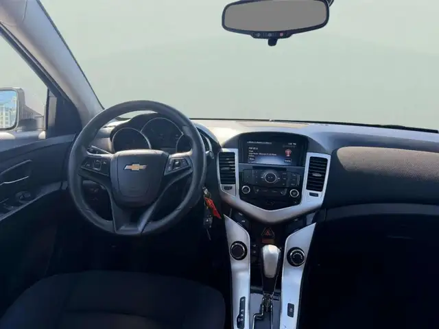 2015 Chevrolet Cruze 1LT - Photo 4