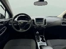 2017 Chevrolet Cruze LT - Photo 4