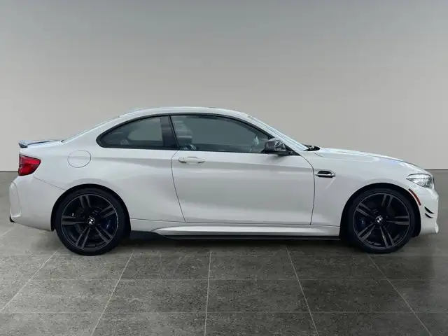 2018 BMW M2 - Photo 8