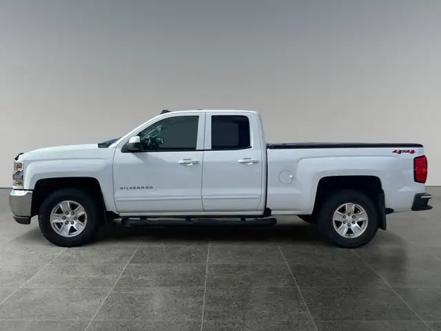 2019 Chevrolet Silverado 1500 LD LT - Photo 2