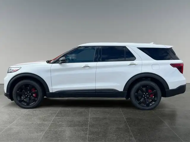 2021 Ford Explorer ST - Photo 2