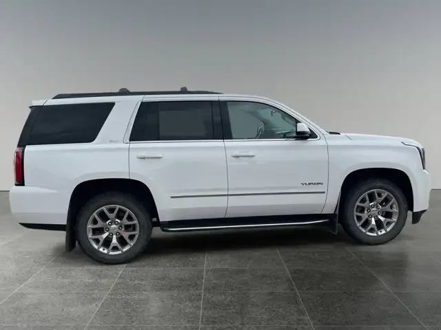 2017 GMC Yukon SLT - Photo 8