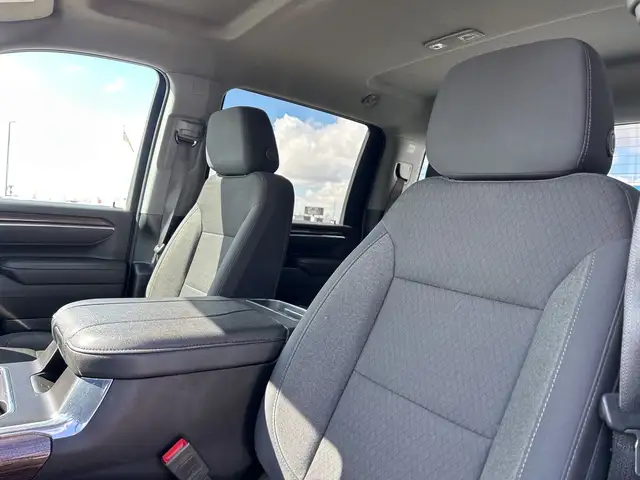 2025 Chevrolet Silverado 3500HD LT - Photo 12