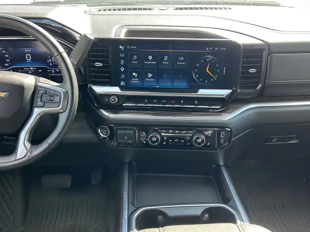 2025 Chevrolet Silverado 3500HD LT - Photo 17