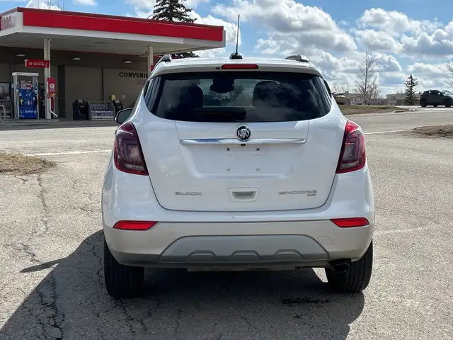 2017 Buick Encore Essence - Photo 5