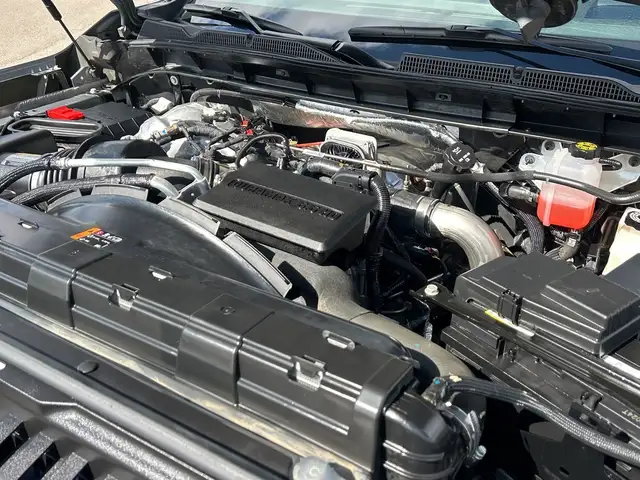 2025 GMC Sierra 3500HD 4WD Crew Cab 159 Denali - Photo 20