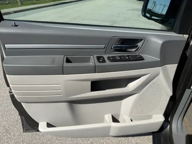 2010 DODGE GRAND CARAVAN SE AUTOMATIC A/C STOW & GO ALLOYS ! - Photo 11