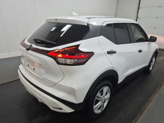 2024 Nissan Kicks Blind Spot Monitor - Reverse Camera - Low Kms - Photo 5