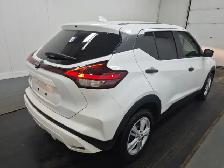 2024 Nissan Kicks Blind Spot Monitor - Reverse Camera - Low Kms - Photo 5