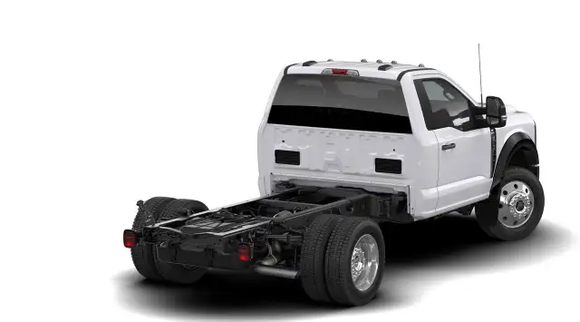 2026 Ford F-550 Super Duty DRW XLT - Photo 3