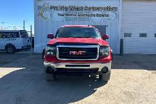 2011 GMC Sierra 1500 SLT Crew Cab 5.3L V8 - Photo 2