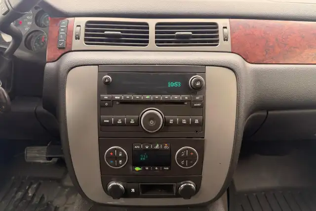 2011 GMC Sierra 1500 SLT Crew Cab 5.3L V8 - Photo 19