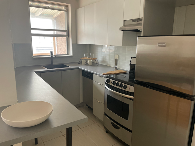 1 Bedroom Apartment for Rent - 1433 Rue Towers - Photo 9