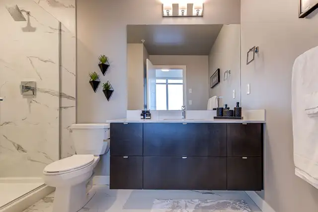 The View - 1 Bedroom   Den available at 9922 111 Street NW, Edmo - Photo 12