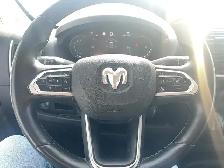 2025 RAM ProMaster Window Van SLT  2500 High Roof 159' WB passen - Photo 11