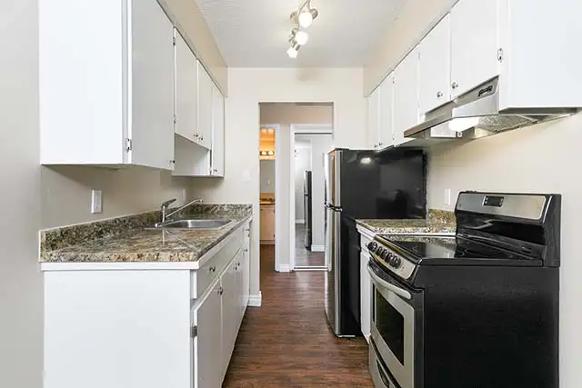 The Westport Apartments - 1 Bedroom available at 1021 - 4 Ave, N - Photo 2