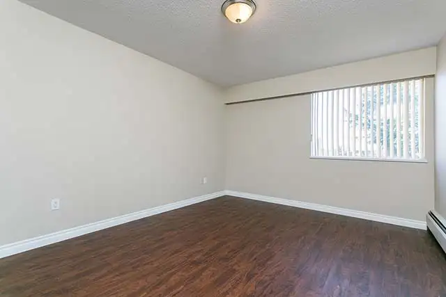 The Westport Apartments - 1 Bedroom available at 1021 - 4 Ave, N - Photo 8