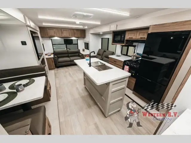 2026 Coachmen RV Freedom Express Ultra Lite 324RLDS - Photo 8