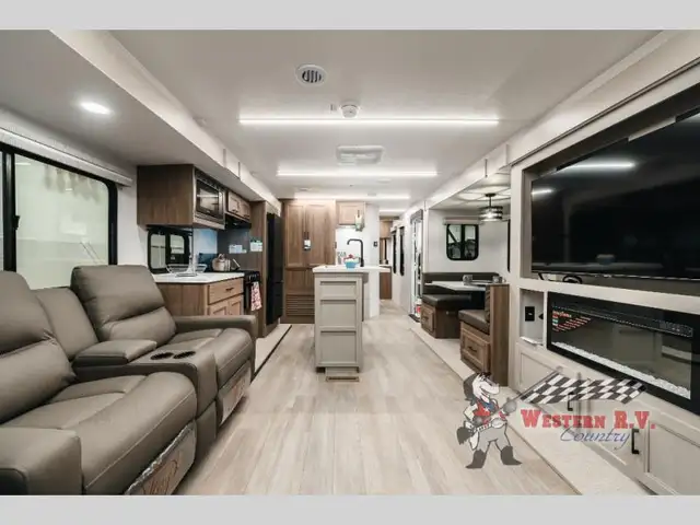 2026 Coachmen RV Freedom Express Ultra Lite 324RLDS - Photo 12