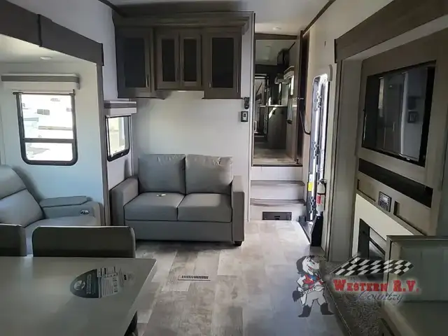 2022 Forest River RV Rockwood Signature Ultra Lite 8291RK - Photo 5