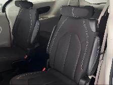 2022 Chrysler Grand Caravan - Photo 24