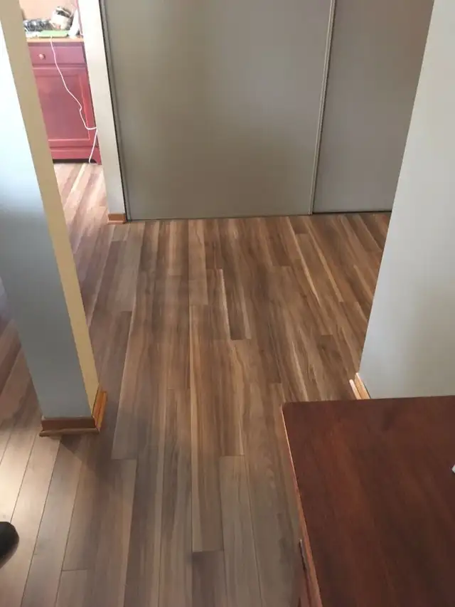 Pose de plancher et RÉNOVATION - Laval - 514-820-9219 - Photo 2