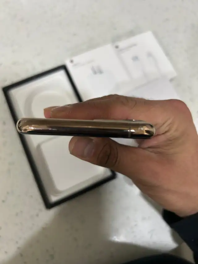 iPhone 11 PRO 512GB - Mint Condition! - Photo 5