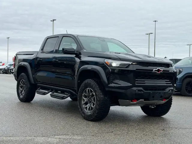 2025 Chevrolet Colorado - Photo 6