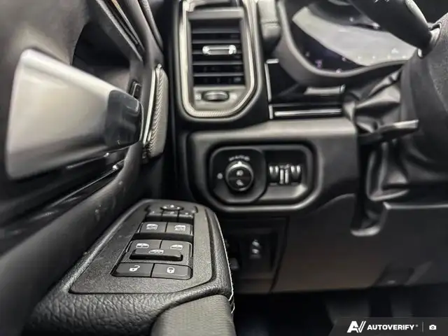 2025 Ram 1500 Sport | Uconnect 5 NAV w/14.4-inch Display - Photo 21