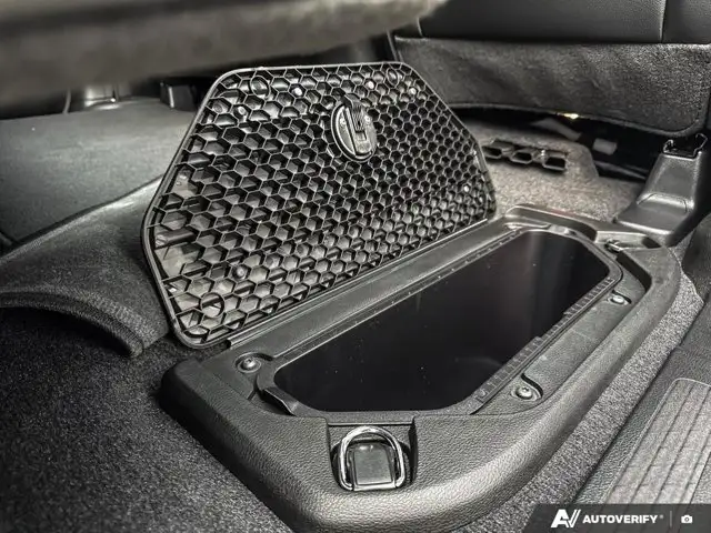 2025 Ram 1500 Sport | Uconnect 5 NAV w/14.4-inch Display - Photo 34