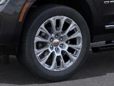 2026 GMC Yukon XL Denali - Photo 9