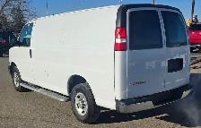 2024 Chevrolet Express Cargo Van - Photo 3